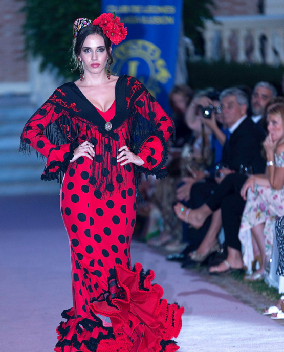 traje de flamenca rojo